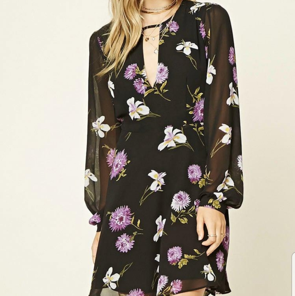 Forever 21 contemporary floral dress